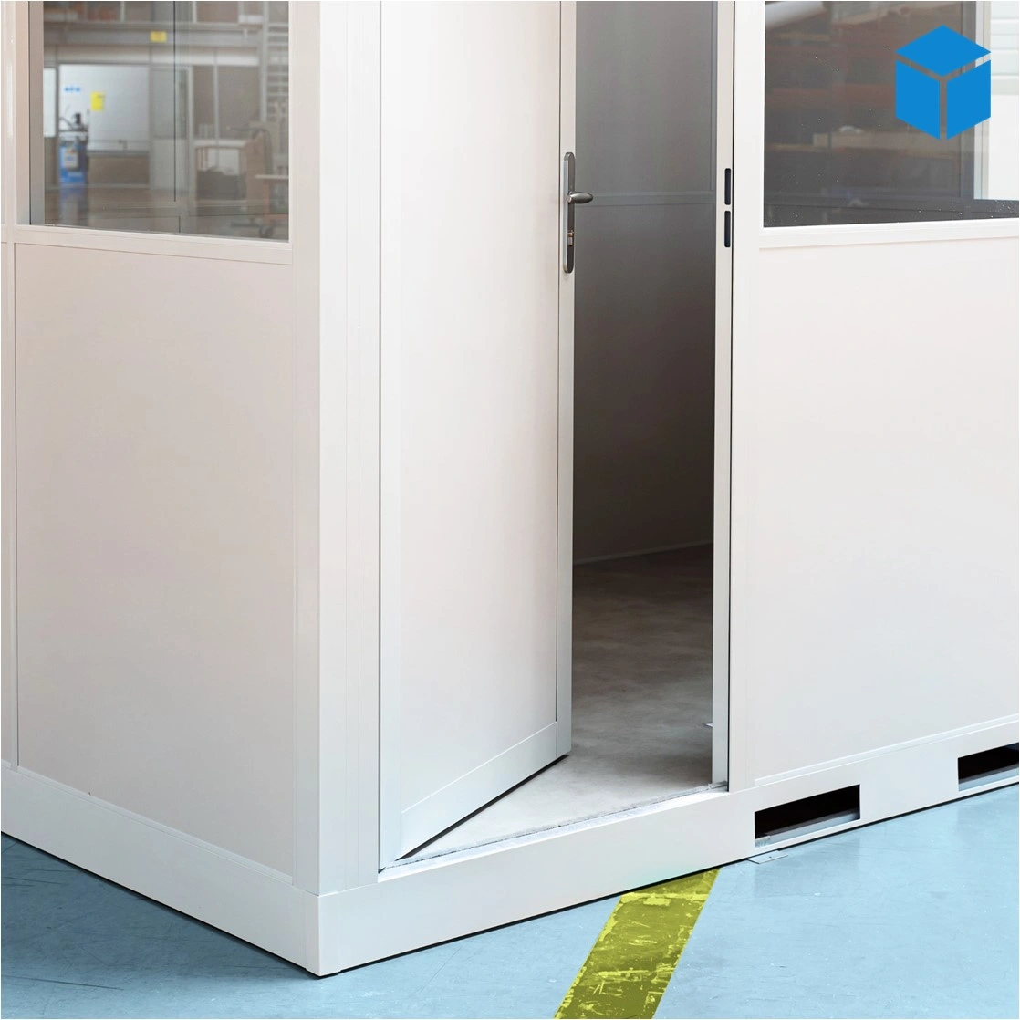 Accès intérieur aménageable cabine d'atelier palettisable NOVOCAB